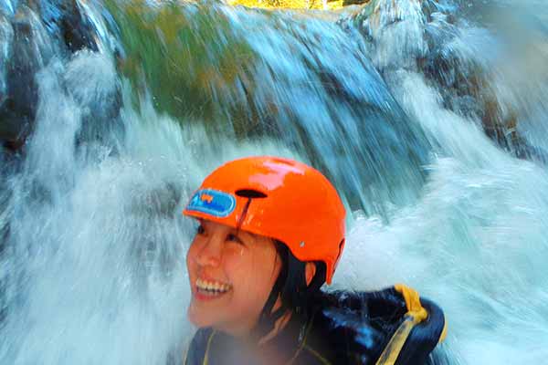 ワイルドキャニオニング