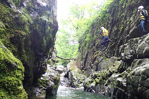 キャニオニング